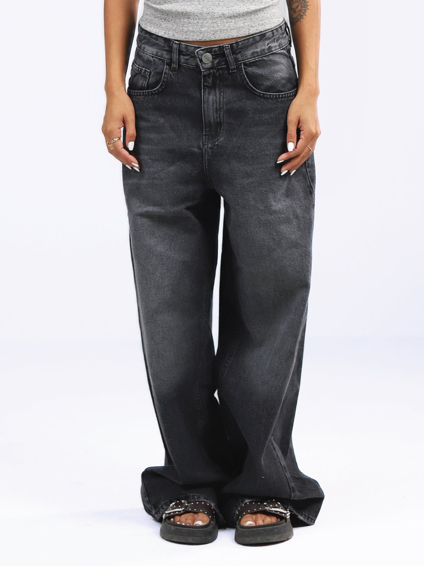 Low Waist Baggy Jeans
