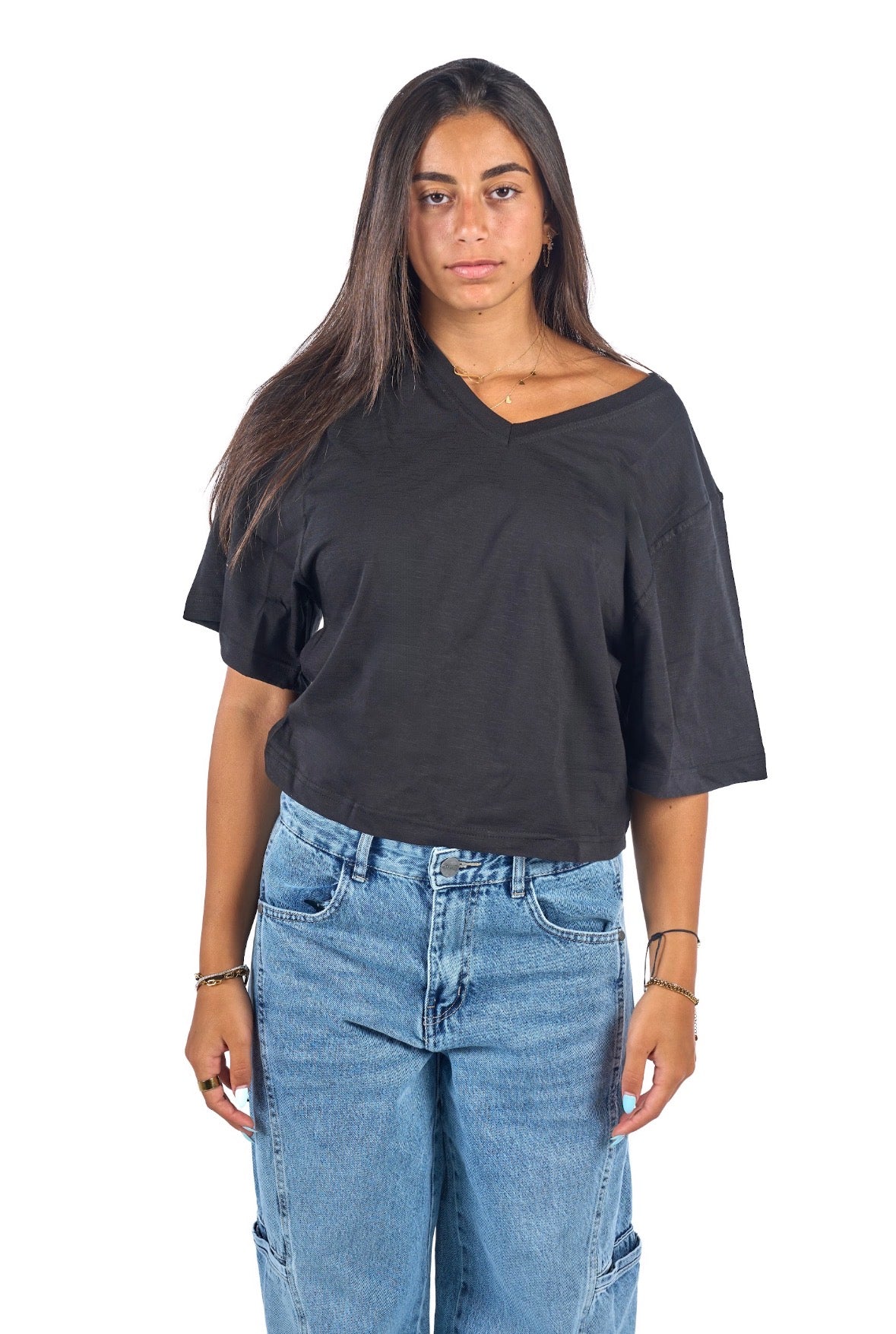 V-neck relaxed tee