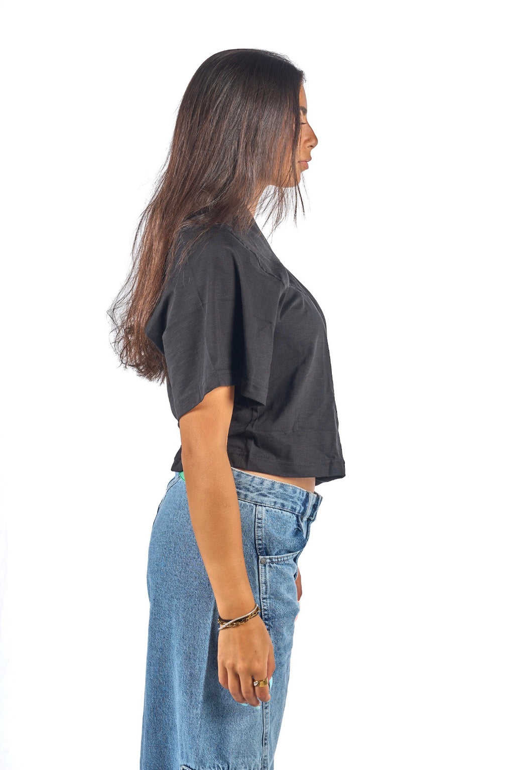 V-neck relaxed tee