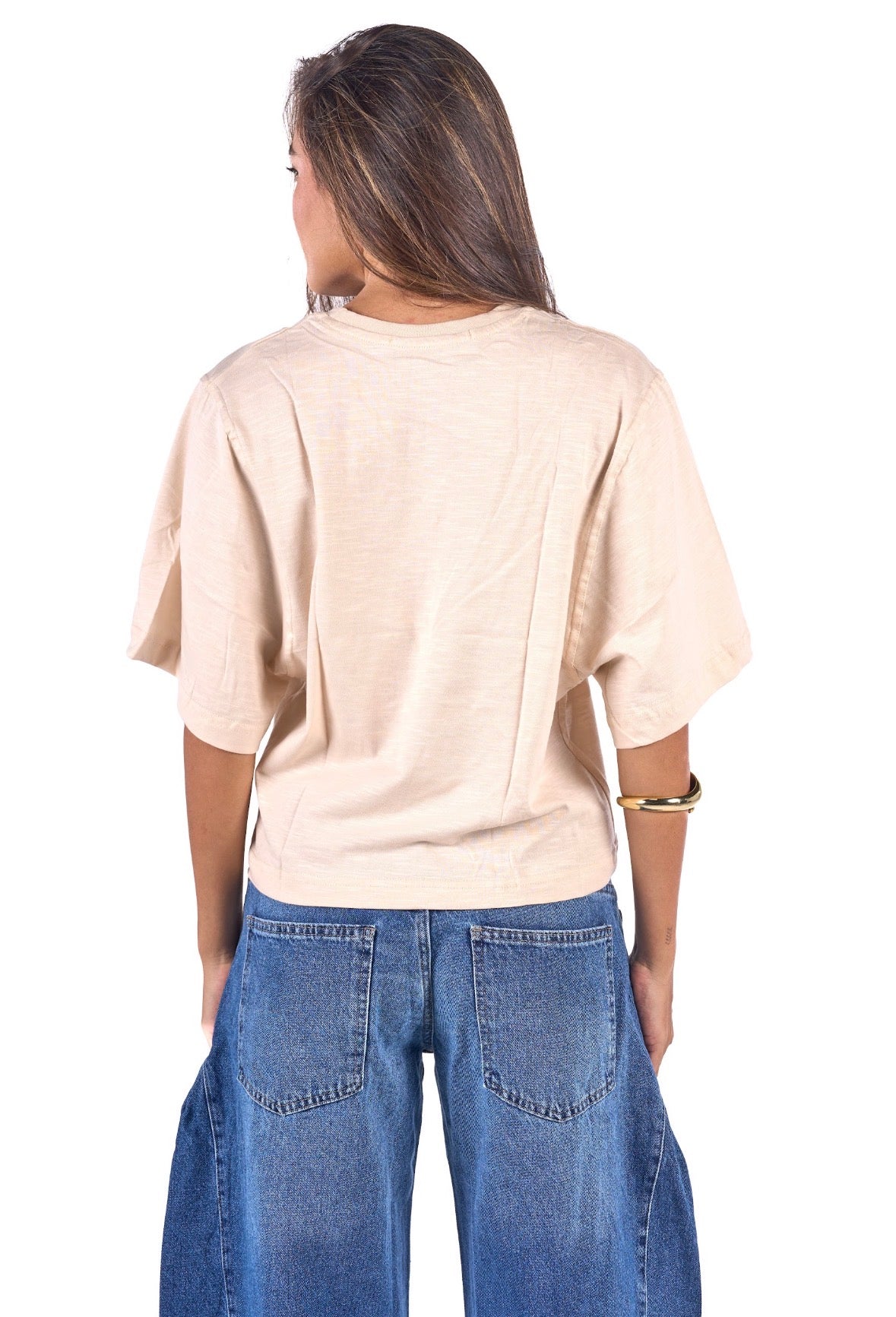 V-neck relaxed tee
