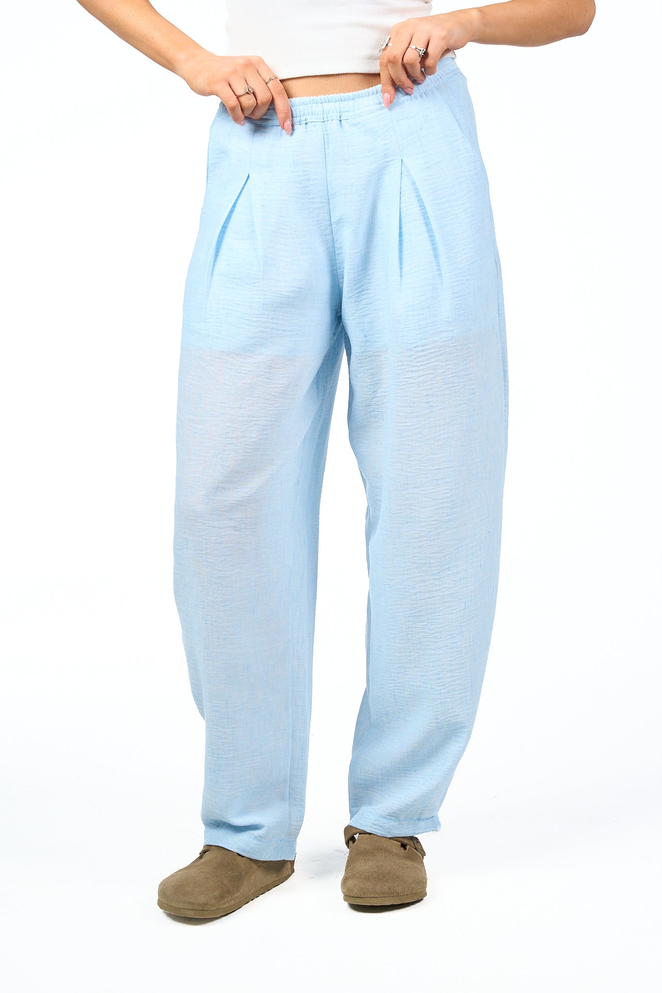 Washed Pleated Linen Pants