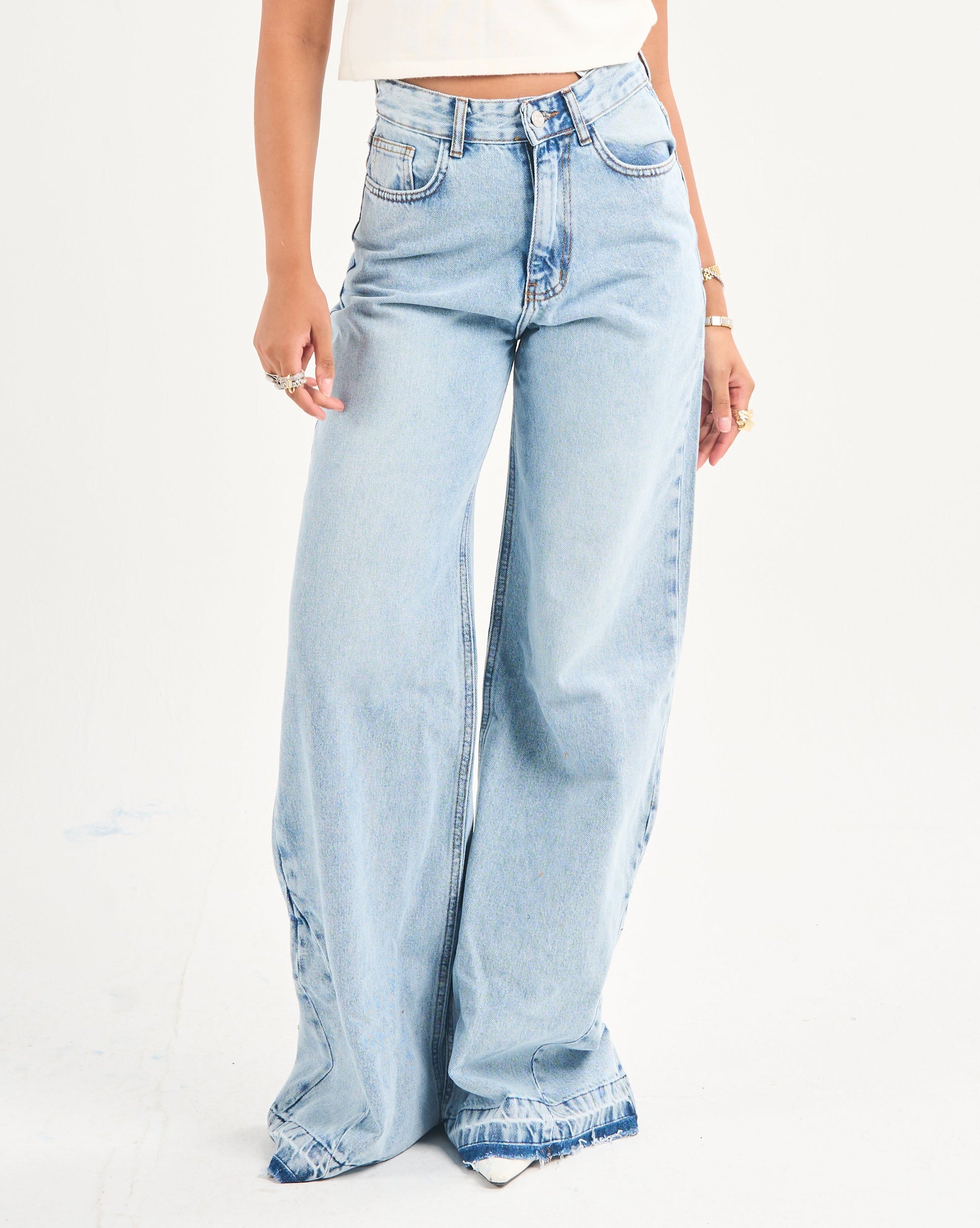 FLARED DENIM