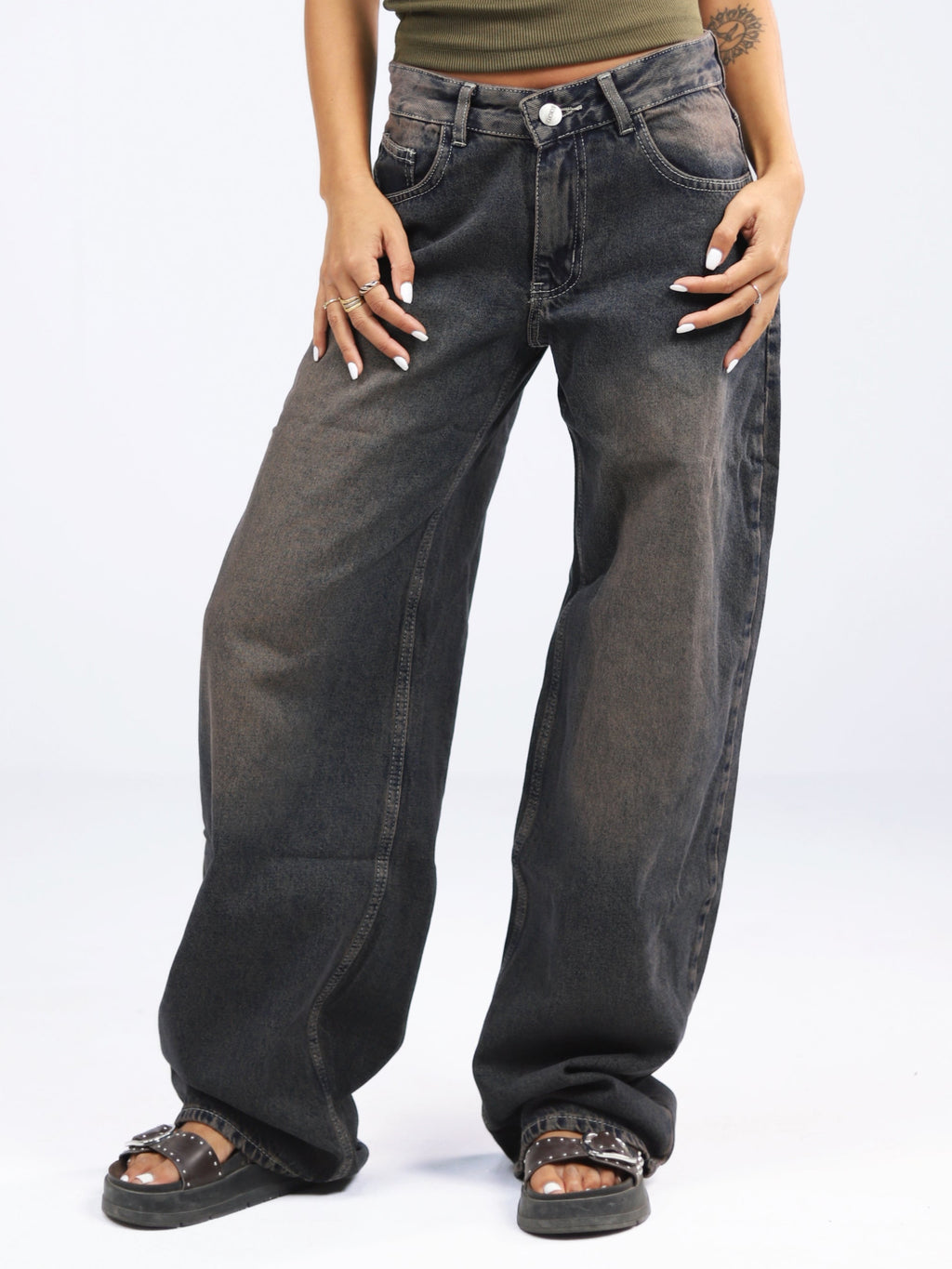 Low Waist Baggy Jeans