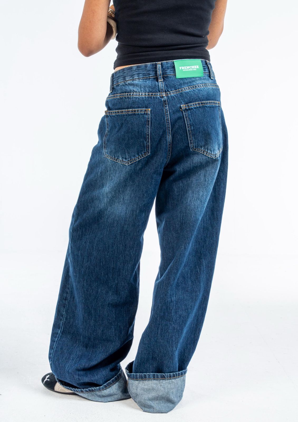 CrossOver Jeans