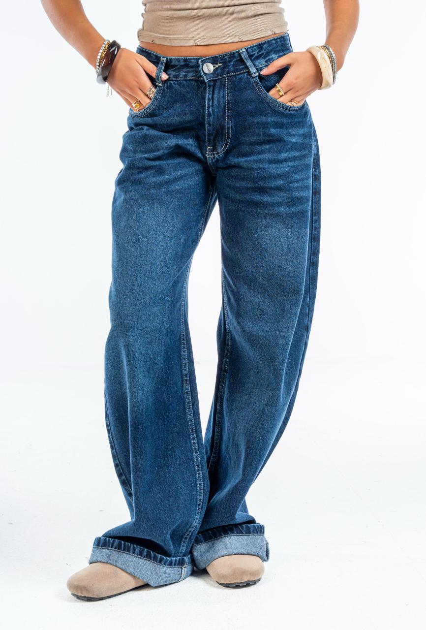 Low Waist Baggy Jeans