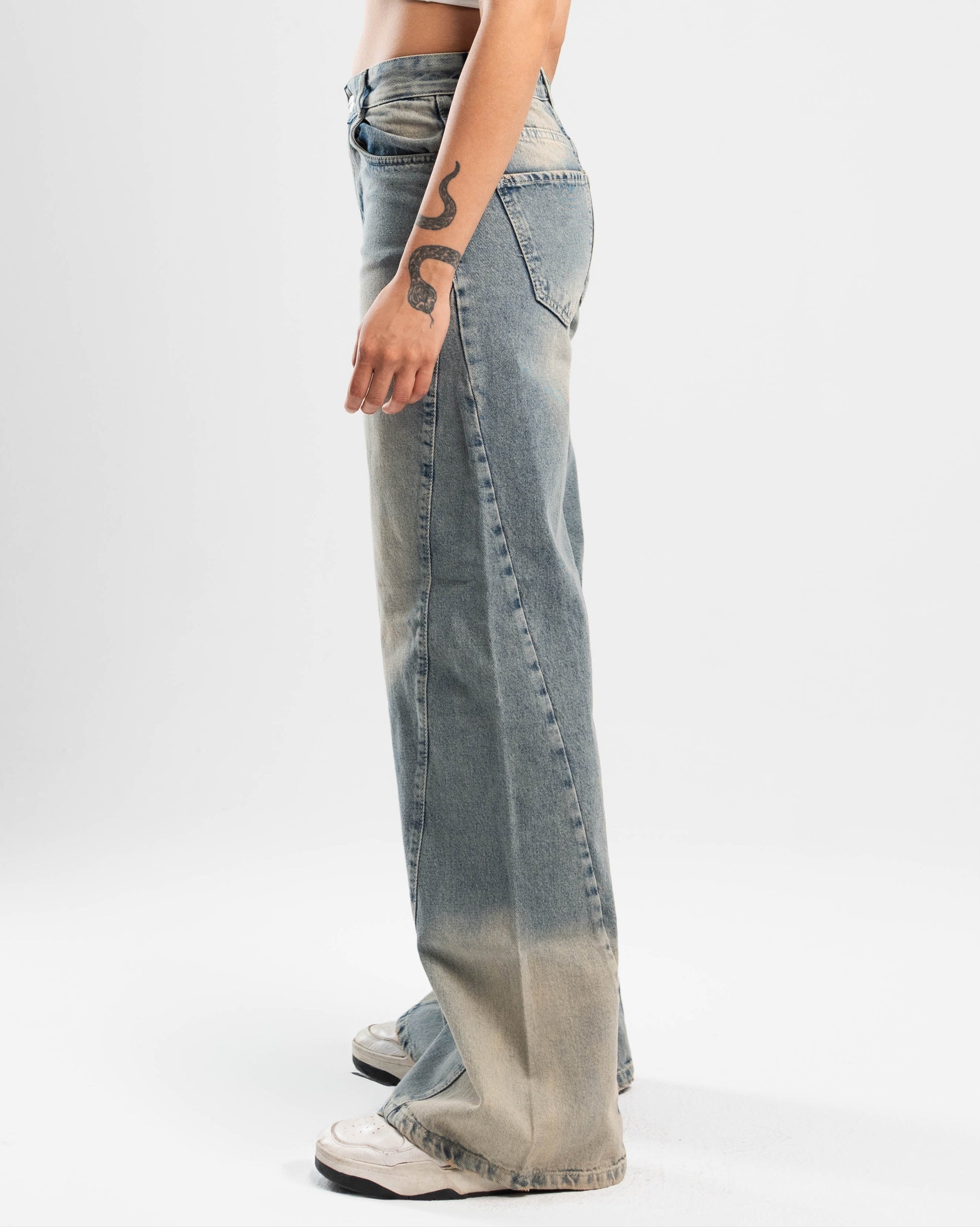 Ultra Baggy Denim